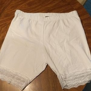 Woman's Bike Shorts with Lace Hem